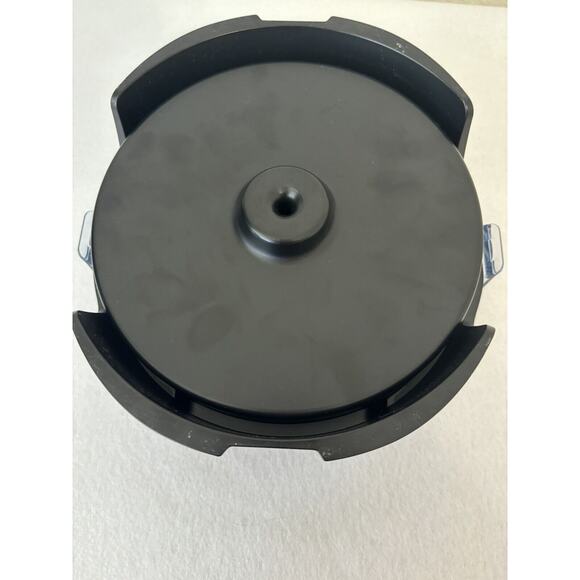 Vitamix VM0215 Stack and Store Disc Case Only Food Processor Attachment - Picture 3 of 5